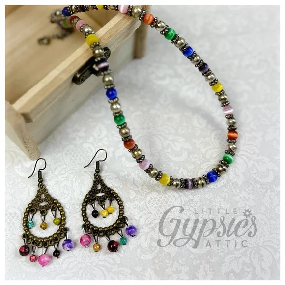 Vintage Y2K Beaded Jewelry Bundle - Picture 6 of 8